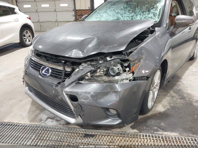 44122882 :رقم المزاد ، JTHKD5BHXF2220836 vin ، 2015 Lexus Ct 200h مزاد بيع