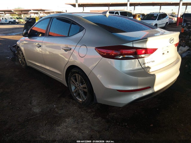 5NPD84LF4JH291625 Hyundai ELANTRA SEL