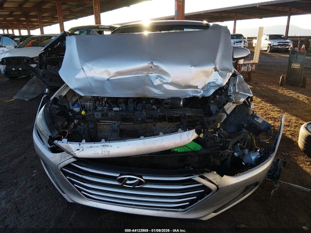 5NPD84LF4JH291625 Hyundai ELANTRA SEL