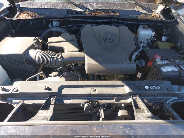 3TMDZ5BN5HM031976 Toyota Tacoma Trd Off Road