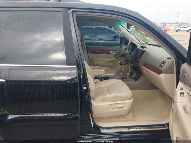 2009 Lexus Gx 470 მანქანა იყიდება აუქციონზე, vin: JTJBT20X390174650, აუქციონის ნომერი: 44123004