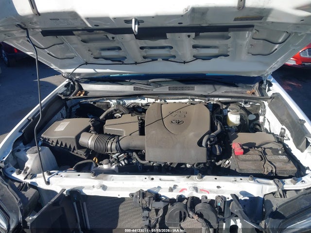 3TYRZ5CN8NT023987 Toyota Tacoma Trd Sport