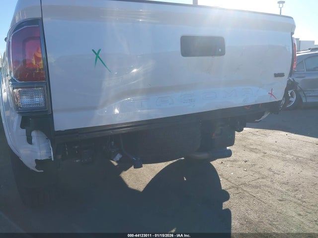 3TYRZ5CN8NT023987 Toyota Tacoma Trd Sport