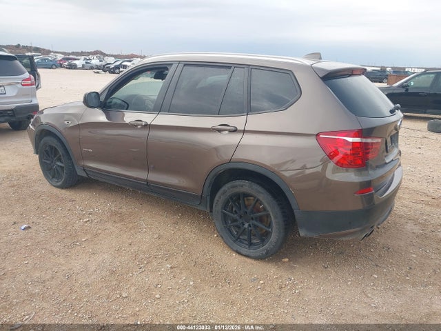 44123033 :رقم المزاد ، 5UXWX9C59E0D26535 vin ، 2014 Bmw X3 Xdrive28i مزاد بيع