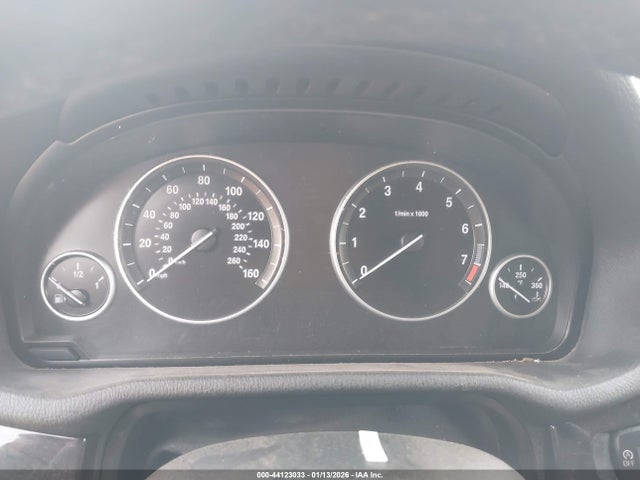 44123033 :رقم المزاد ، 5UXWX9C59E0D26535 vin ، 2014 Bmw X3 Xdrive28i مزاد بيع