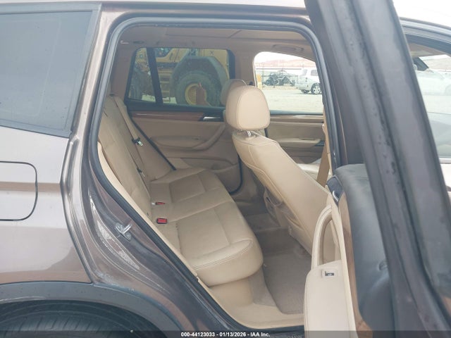 44123033 :رقم المزاد ، 5UXWX9C59E0D26535 vin ، 2014 Bmw X3 Xdrive28i مزاد بيع