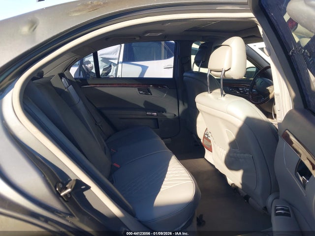 2009 MERCEDES-BENZ S 550 WDDNG71X89A274632 Photo 7
