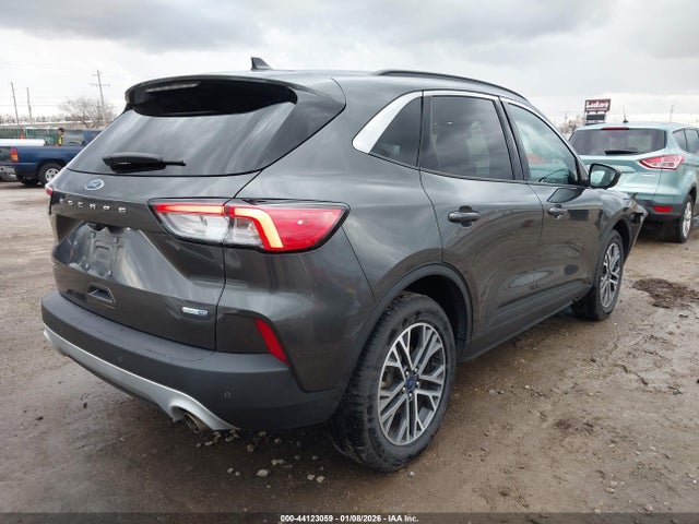 1FMCU9H65LUB81586 Ford ESCAPE SEL
