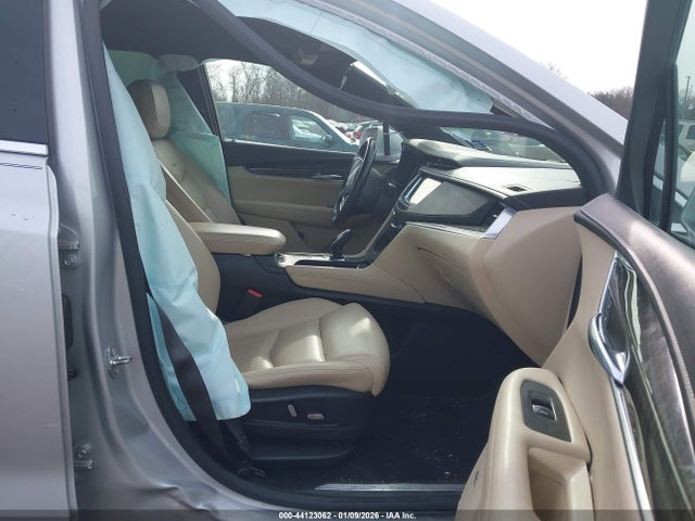 2018 CADILLAC XT5 1GYKNARS5JZ110165 Photo 4