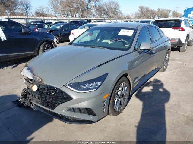 44123115 :رقم المزاد ، 5NPEL4JA7LH061333 vin ، 2020 Hyundai Sonata Sel مزاد بيع