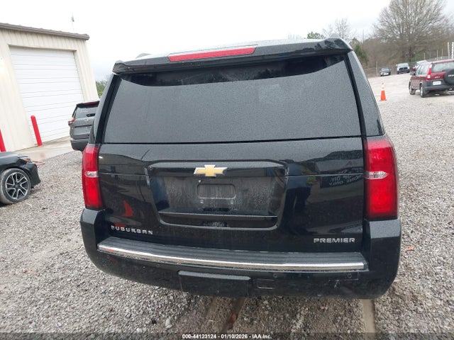 1GNSCJKC7KR132353 Chevrolet Suburban Premier