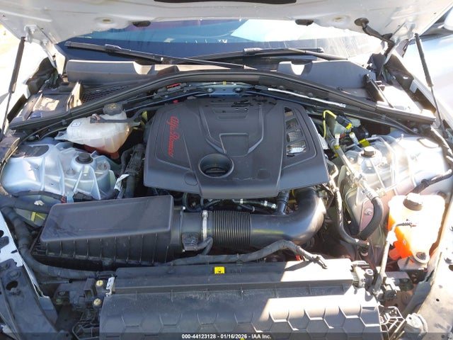 2023 ALFA ROMEO GIULIA ZARFAMAN5P7671308 Photo 9