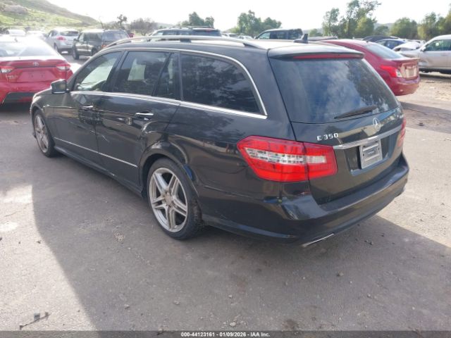2011 MERCEDES-BENZ E 350 WDDHH8HB2BA398282 Photo 2