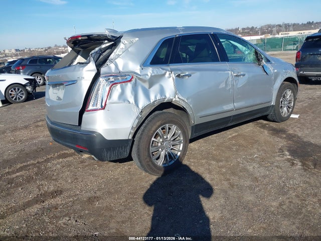 2019 CADILLAC XT5 1GYKNDRS9KZ241540 Photo 3