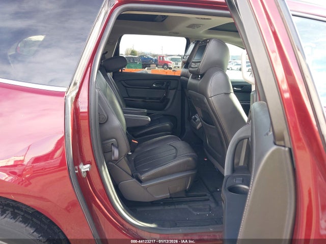 1GNKVJKDXHJ301596 Chevrolet Traverse Premier