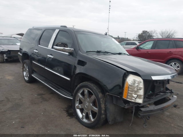 2007 CADILLAC ESCALADE ESV 1GYFK66807R238676 Photo 0