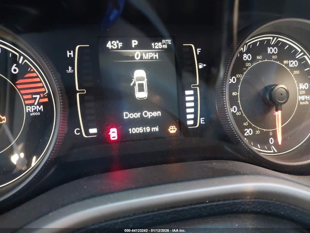 1C4PJLCB8HW508476 Jeep Cherokee Latitude Fwd