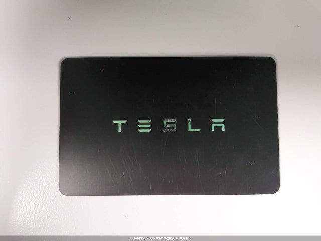 2022 TESLA MODEL Y 7SAYGDEE6NA019607 Photo 10