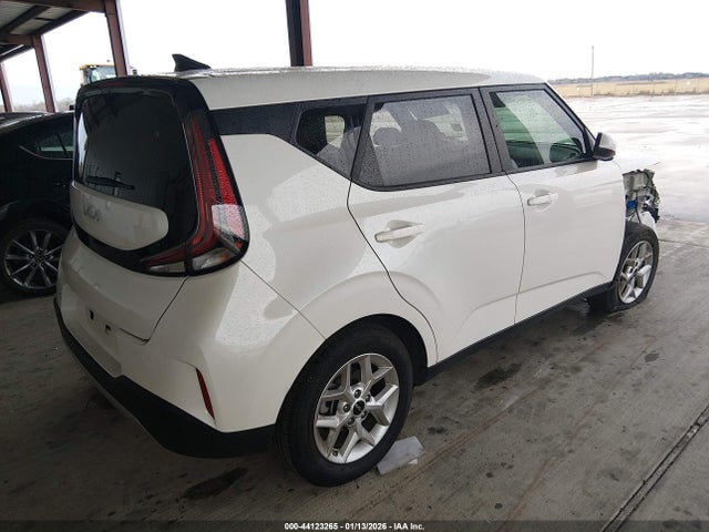 KNDJ23AU6S7937981 KIA SOUL LX