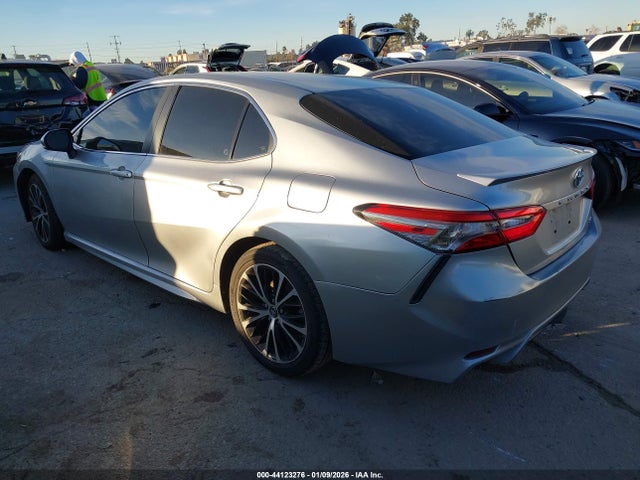 4T1B11HK1JU612876 Toyota CAMRY SE