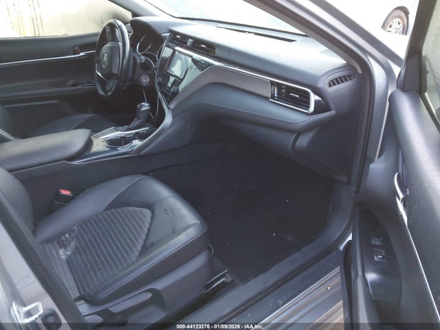 4T1B11HK1JU612876 Toyota CAMRY SE