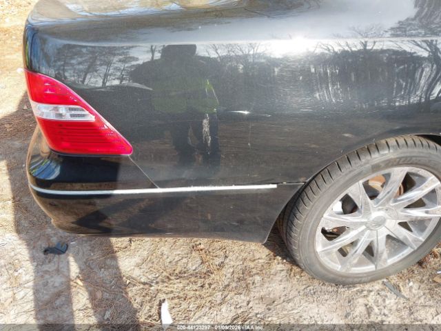 2005 LEXUS LS 430 JTHBN36F455004391 Photo 5