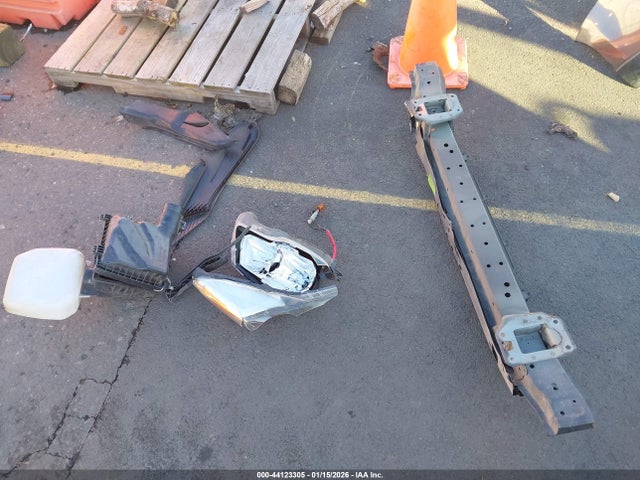 Subaru Forester 2.5i Premium 2015 JF2SJADC1FH596019 Image 18
