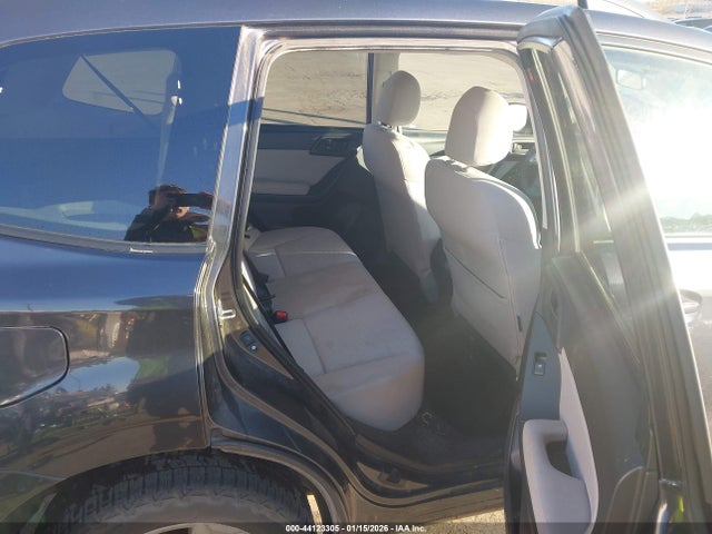 Subaru Forester 2.5i Premium 2015 JF2SJADC1FH596019 Image 8