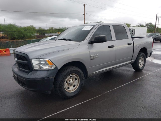 1C6RR7KG8KS614177 RAM 1500 Classic Tradesman 4x4 5&#039;7 Box