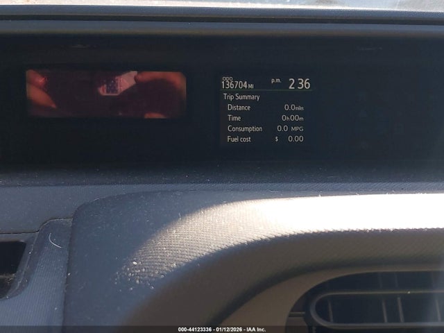 JTDKDTB35H1598517 Toyota Prius C Two