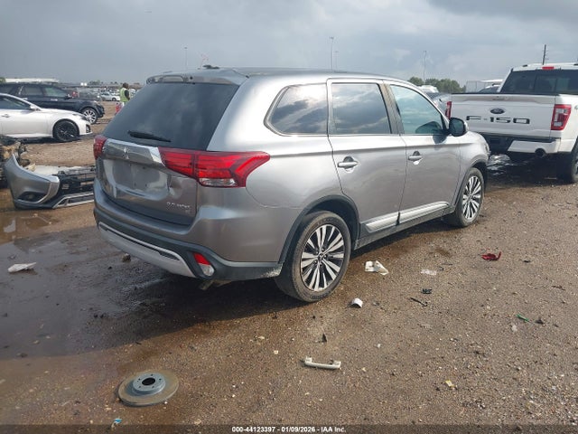 2019 MITSUBISHI OUTLANDER JA4AZ3A34KZ045634 Photo 3