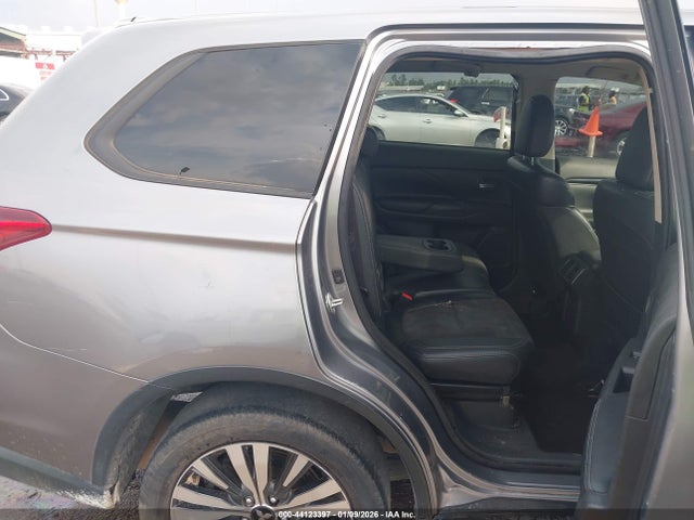 2019 MITSUBISHI OUTLANDER JA4AZ3A34KZ045634 Photo 7