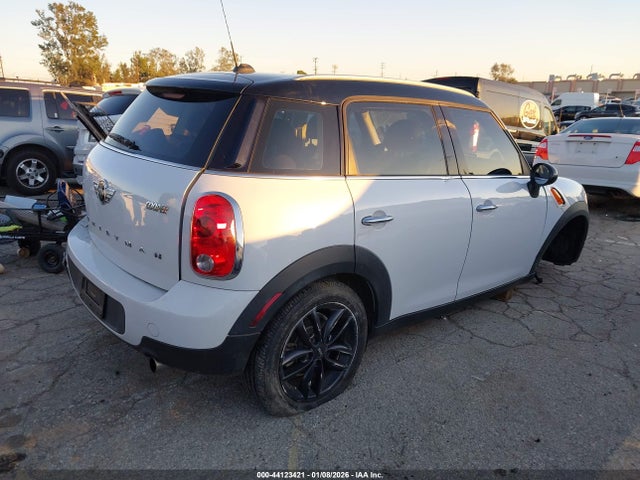 2016 MINI COUNTRYMAN WMWZB3C54GWR48397 Photo 3