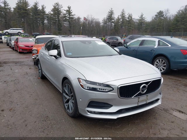 2017 VOLVO S90 YV1A22MK7H1015259