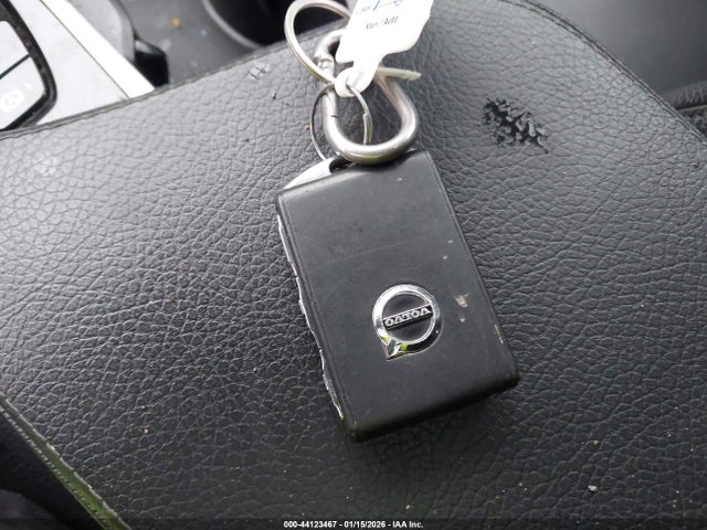 2017 VOLVO S90 YV1A22MK7H1015259 Photo 10