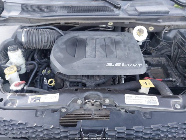 2C4RDGEGXHR673017 Dodge Grand Caravan Gt