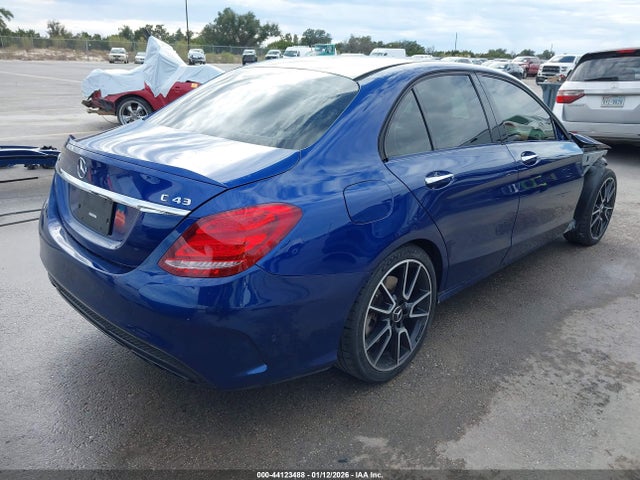 2017 MERCEDES-BENZ AMG C 43 55SWF6EBXHU219081 Photo 3