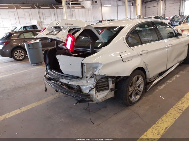 Aukcja sprzedaży 2017 Bmw 328d, vin: WBA8E5C54HK388730, numer aukcji: 44123500
