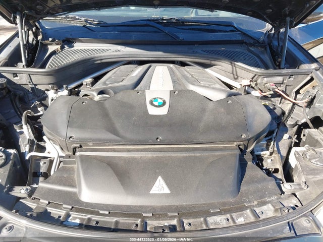 2015 BMW X5 5UXKR6C51F0J77401 Photo 9