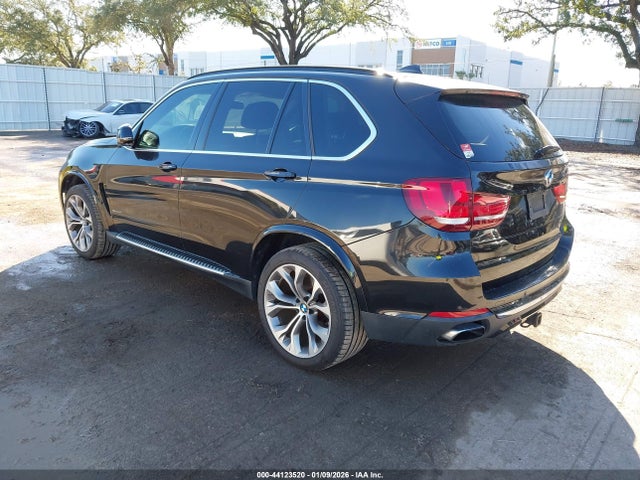 2015 BMW X5 5UXKR6C51F0J77401 Photo 2