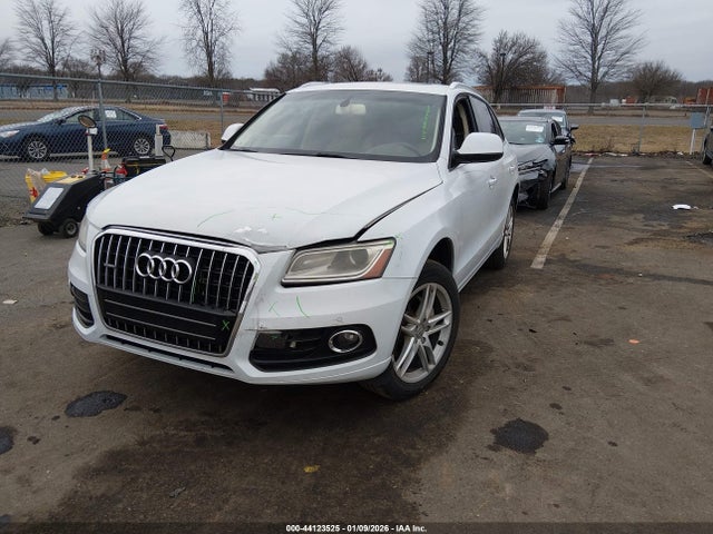 Продажа на аукционе авто 2015 Audi Q5 2.0t Premium, vin: WA1LFAFP4FA146002, номер лота: 44123525
