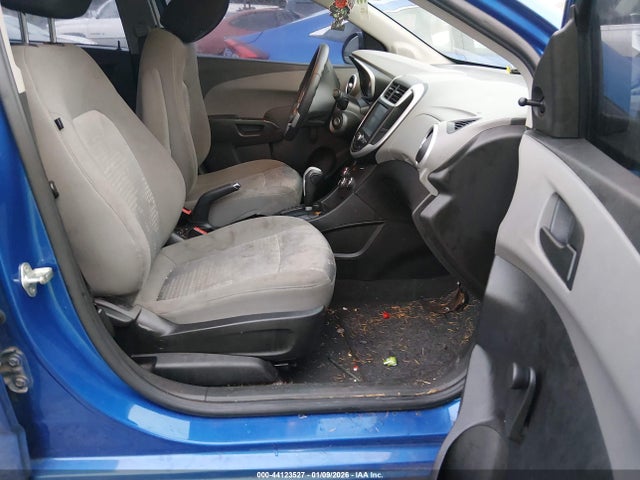 1G1JB5SG9H4158162 Chevrolet Sonic Ls Auto