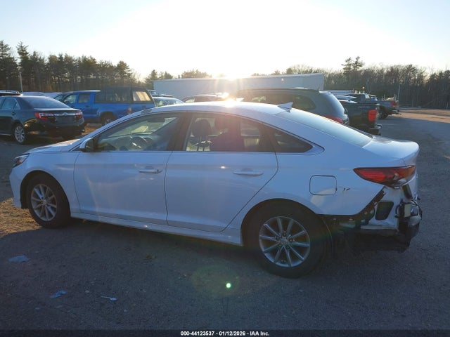 Hyundai SONATA SE 2018 5NPE24AF8JH623669 Image 15