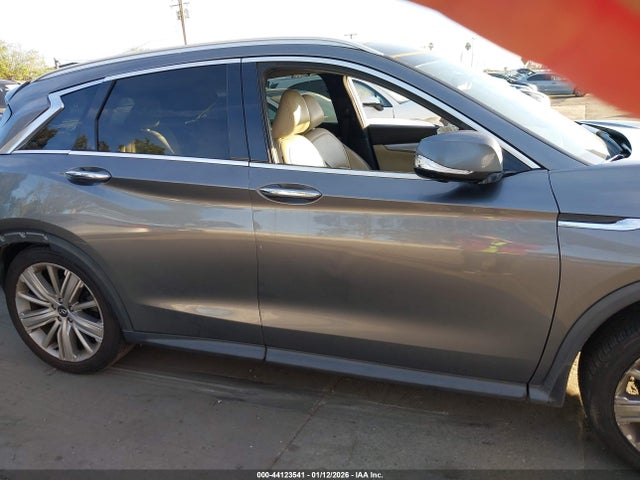 3PCAJ5M1XLF104051 Infiniti Qx50 Sensory