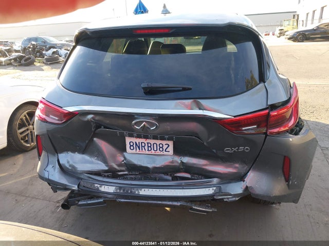 3PCAJ5M1XLF104051 Infiniti Qx50 Sensory