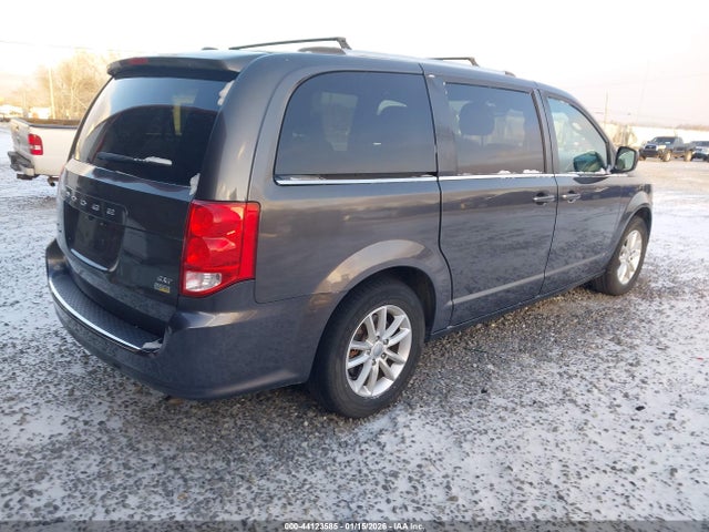 2C4RDGCG6JR299160 Dodge Grand Caravan Sxt
