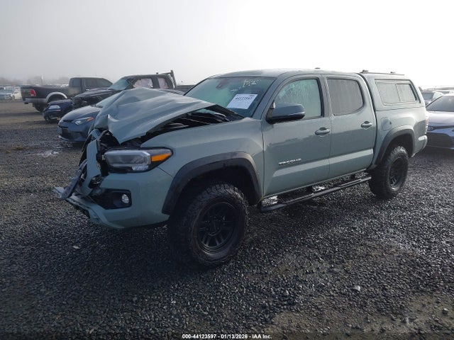 3TMCZ5AN9NM492896 Toyota Tacoma Trd Off Road
