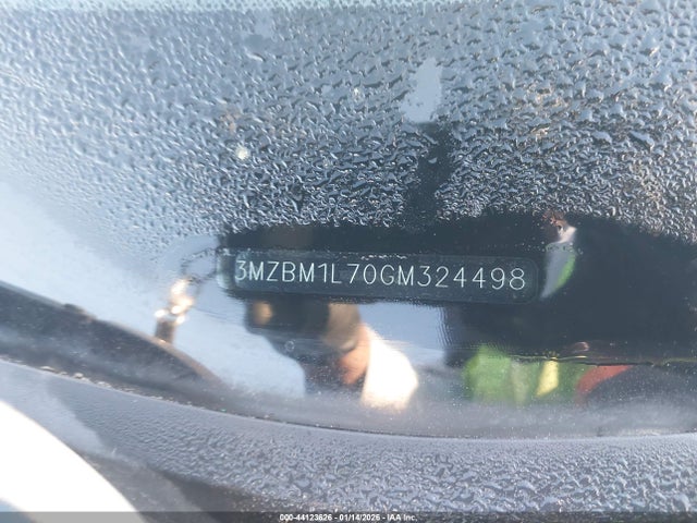 3MZBM1L70GM324498 Mazda Mazda3 I Touring