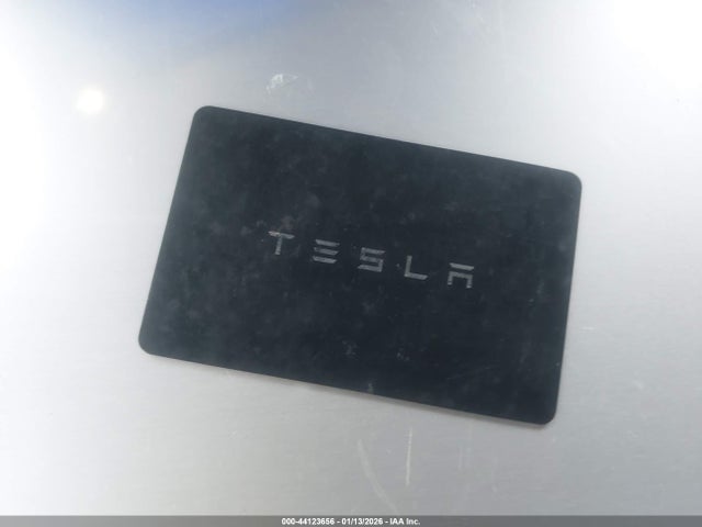 2026 TESLA MODEL Y 7SAYGDED6TA474008 Photo 10