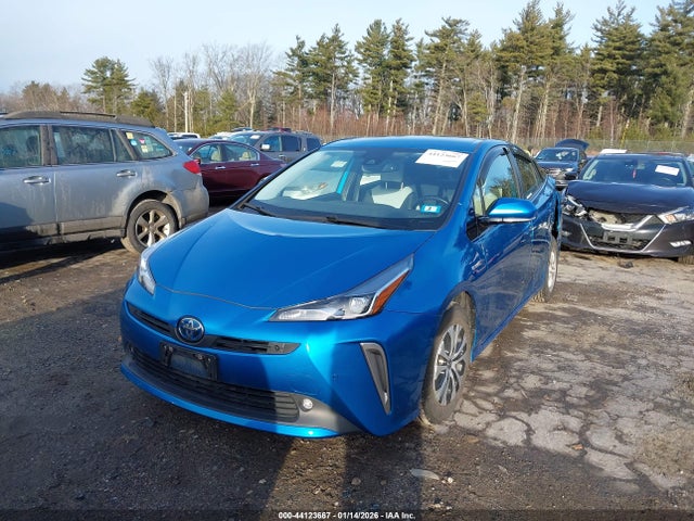 JTDL9RFU1L3017393 Toyota Prius Xle Awd-e